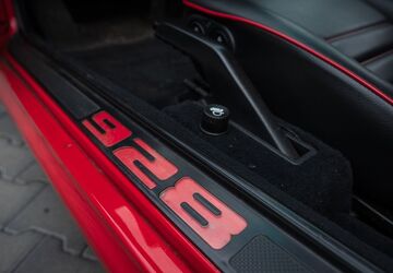 Porsche 928 208.000 km 20.928 &euro; Brohl Lützing 56656