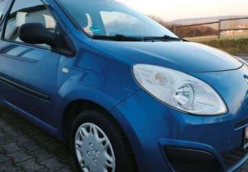 Renault Twingo 76.000 km 2.998 &euro; Nastätten 56355