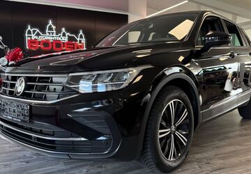 VW Tiguan 30.500 km 25.999 &euro; Boden 56412