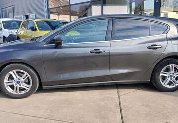 Ford Focus 80.000 km 14.990 &euro; Neuwied 56564