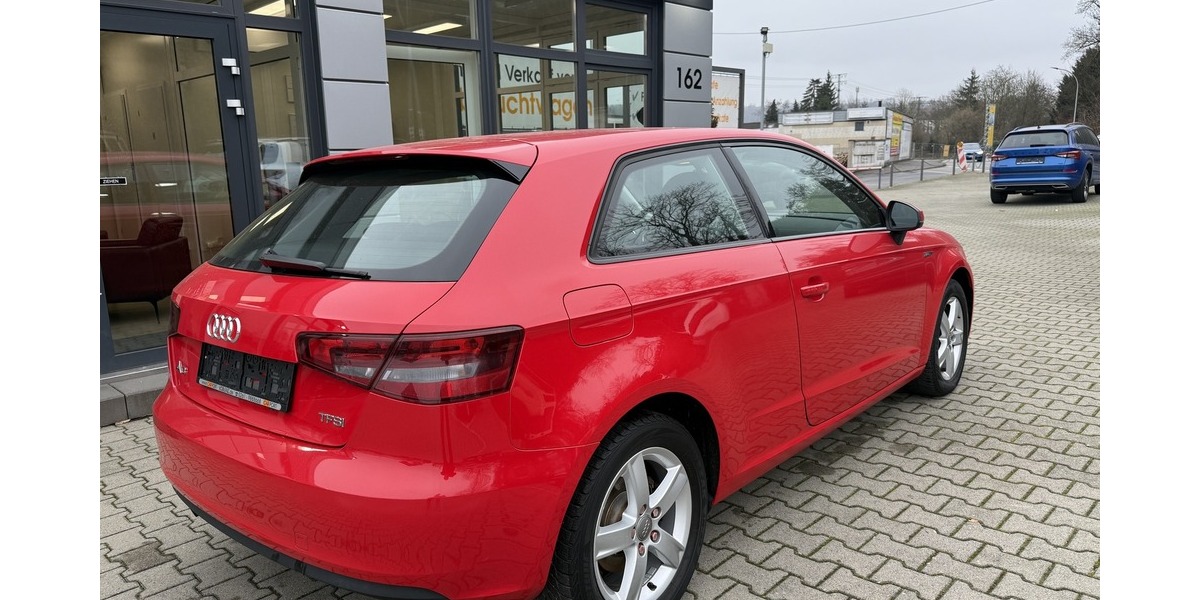Audi A3 Attraction 200.000 km 8.990 &euro; Koblenz 56070