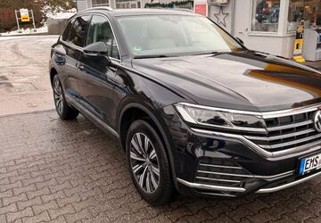 VW Touareg 82.000 km 47.200 &euro; Laurenburg 56379