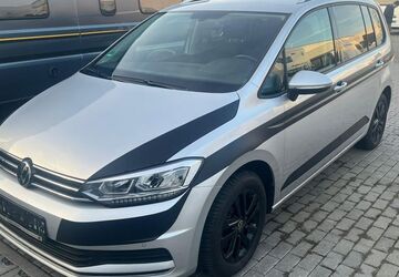 VW Touran 42.200 km 20.980 &euro; Diez 65582