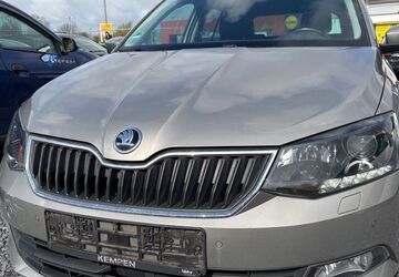 Skoda Fabia 203.000 km 5.999 &euro; Ochtendung 56299