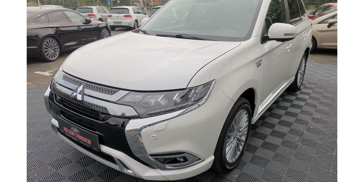 Mitsubishi Outlander 113.392 km 16.290 &euro; Altendiez 65624