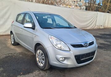 Hyundai i20 189.500 km 2.350 &euro; Mayen 56727