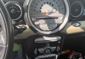 Mini ONE 167.454 km 2.000 &euro; Neuwied 56564