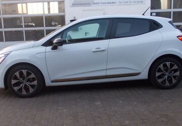 Renault Clio 25.800 km 15.890 &euro; Treis-Karden 56253