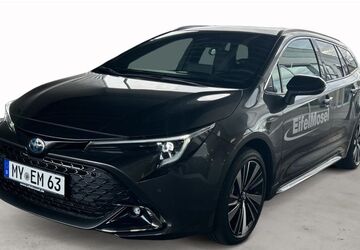 Toyota Corolla 2.000 km 39.460 &euro; Mayen 56727