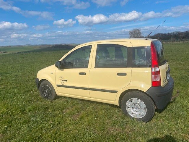 Fiat Panda 97.000 km 1.999 &euro; Löf 56332