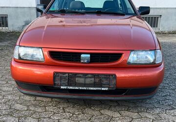 Seat Ibiza 49.913 km 2.600 &euro; Andernach 56626