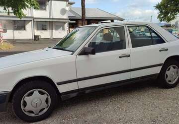 Mercedes-Benz 250 218.000 km 5.350 &euro; Plaidt- bei Koblenz 56637
