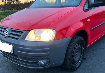 VW Caddy 149.000 km 5.700 &euro; Willroth 56594
