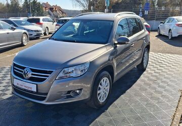VW Tiguan 225.200 km 4.290 &euro; Altendiez 65624