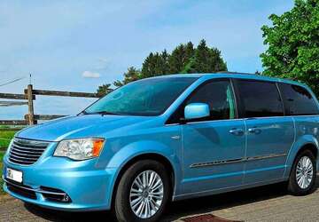 Chrysler Town & Country 169.700 km 10.800 &euro; Großmaischeid 56276