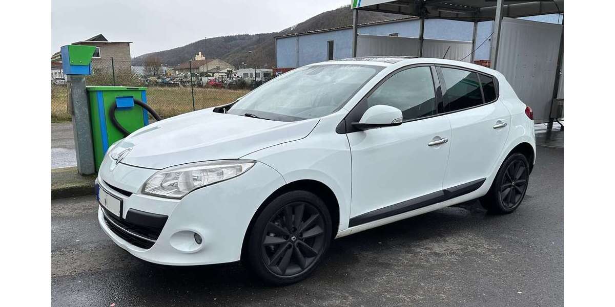 Renault Megane 330.000 km 2.500 &euro; Lahnstein 56112