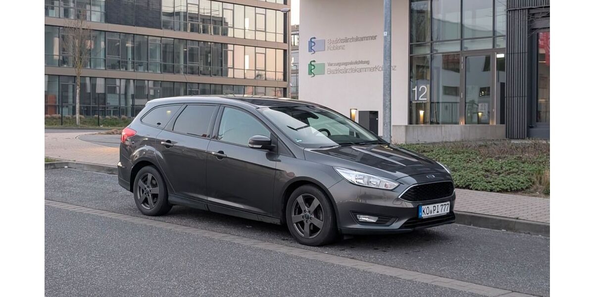 Ford Focus 184.000 km 8.000 &euro; Koblenz 56072