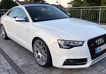 Audi S5 176.000 km 14.900 &euro; Diez 65582