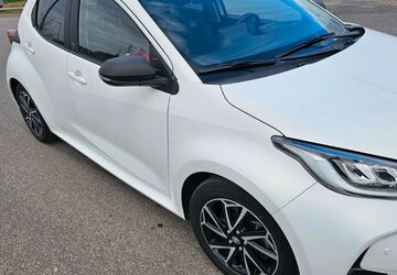 Toyota Yaris 56.000 km 17.500 &euro; Koblenz 56076